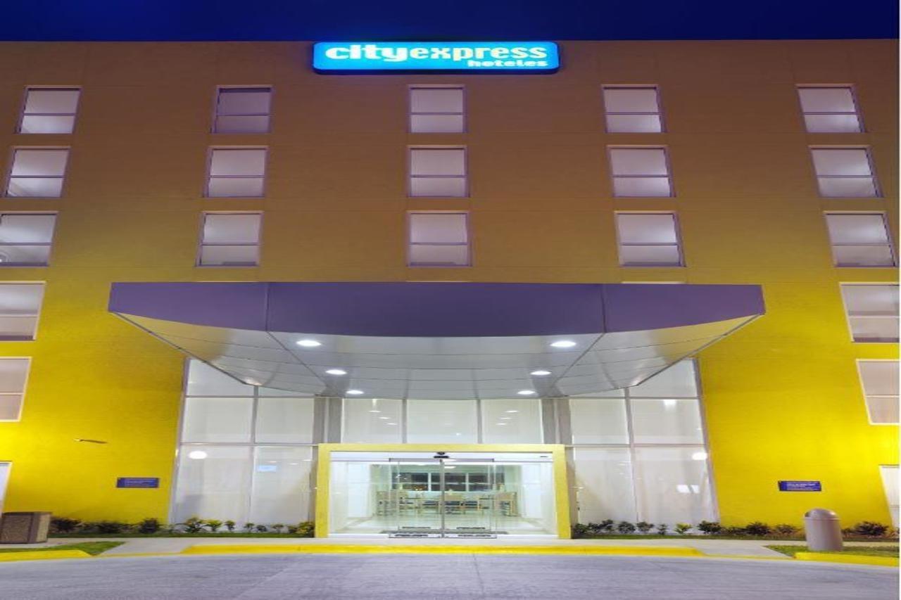 City Express Junior By Marriott Cancún Exterior foto