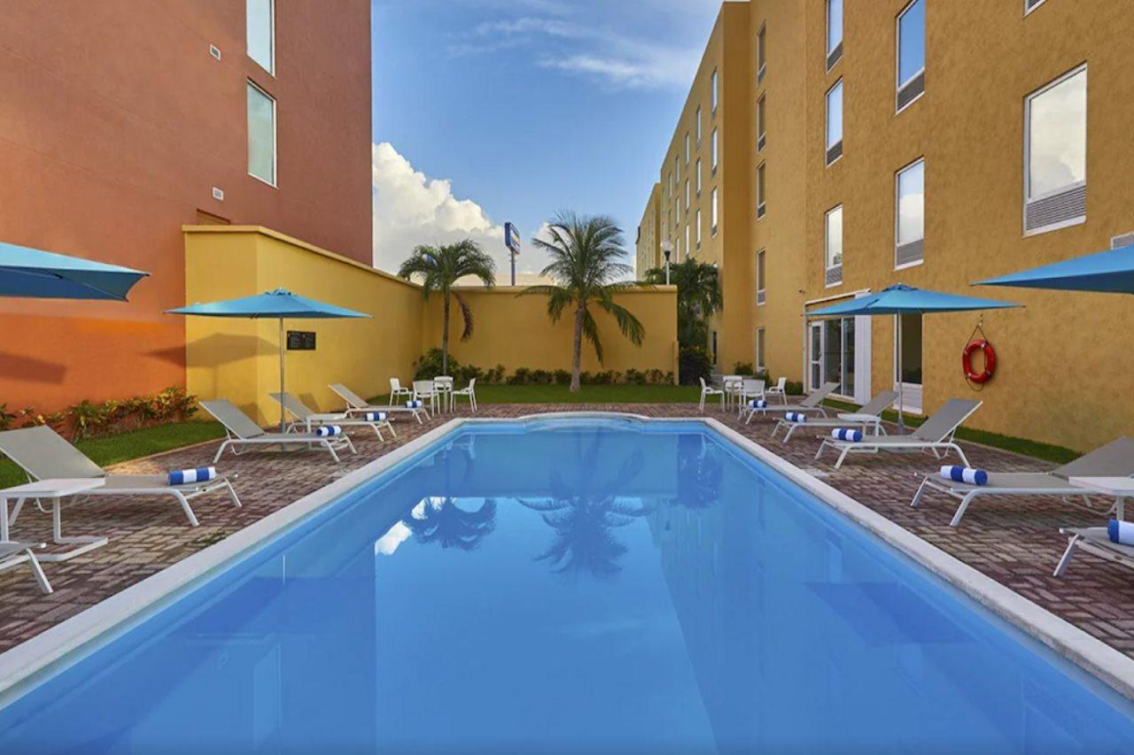 City Express Junior By Marriott Cancún Exterior foto