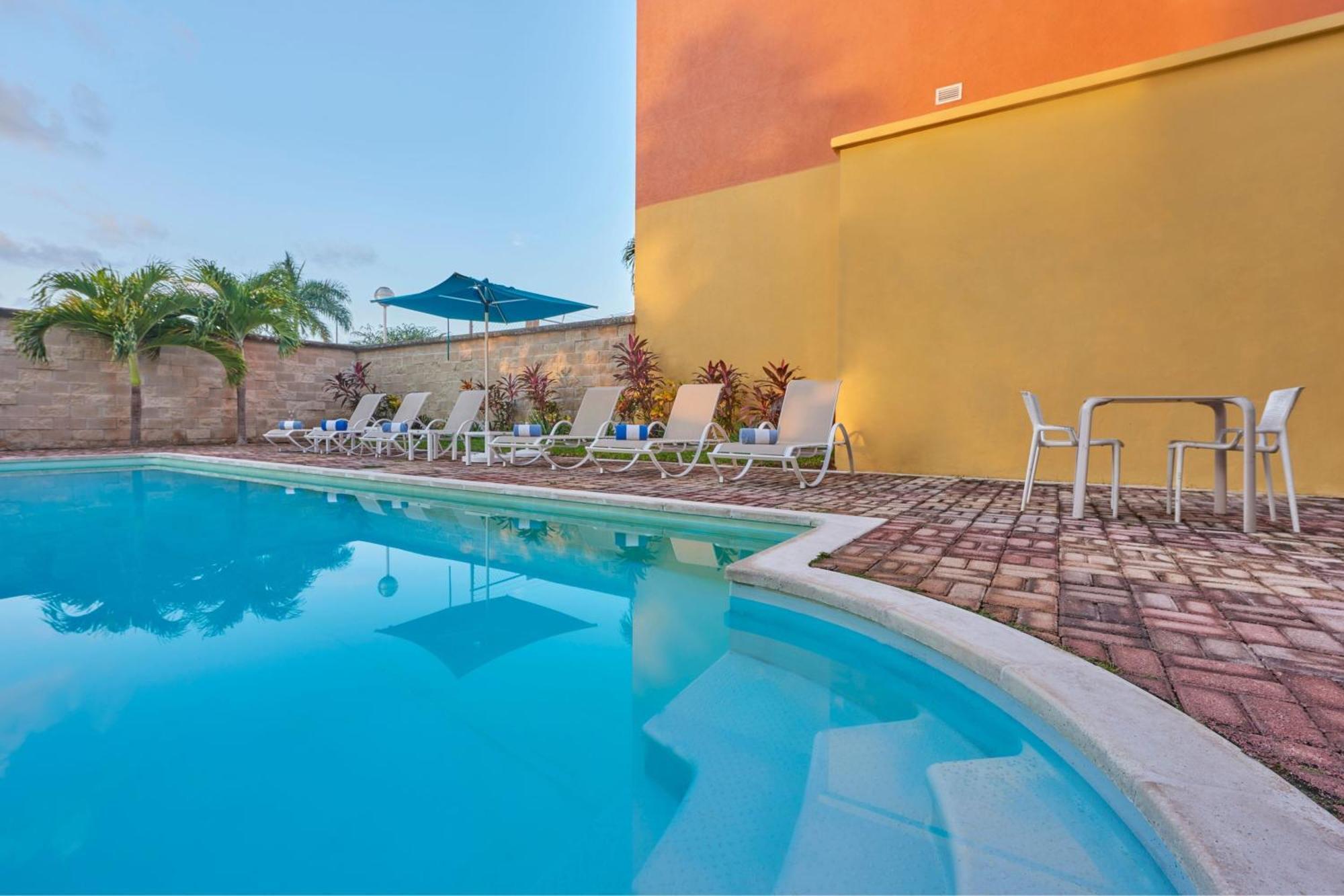 City Express Junior By Marriott Cancún Exterior foto