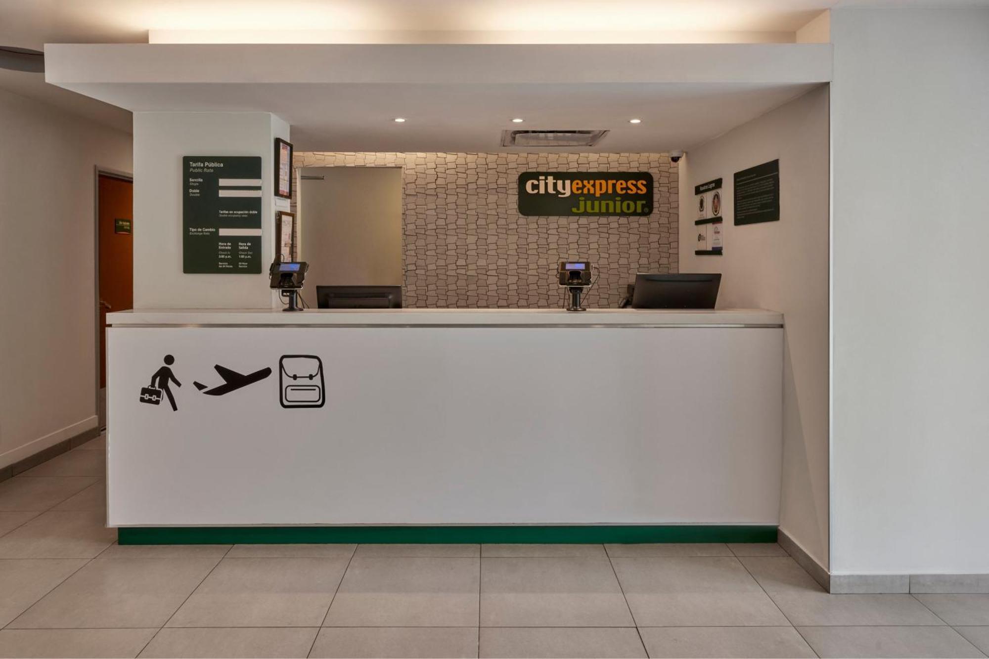 City Express Junior By Marriott Cancún Exterior foto