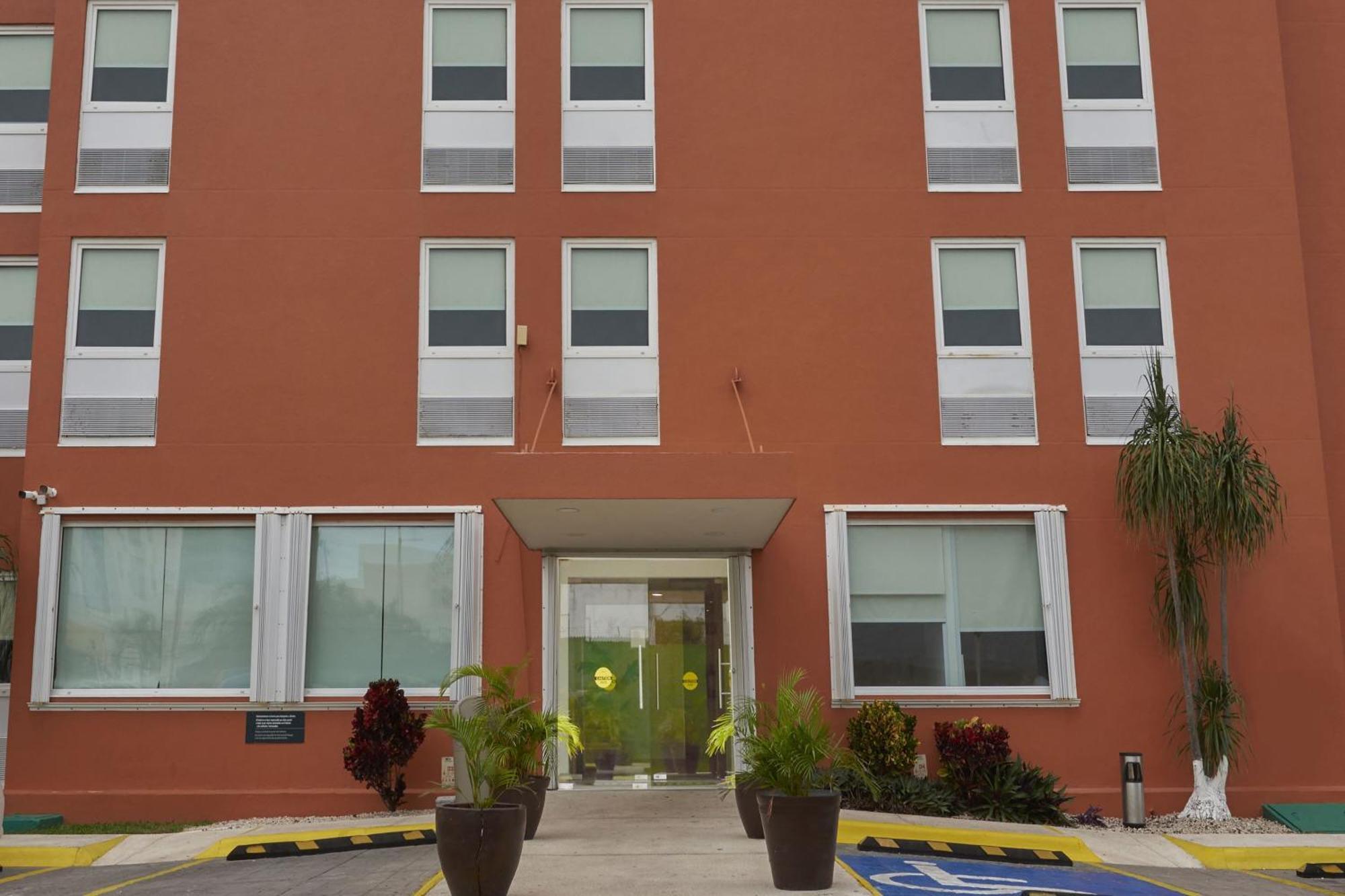 City Express Junior By Marriott Cancún Exterior foto